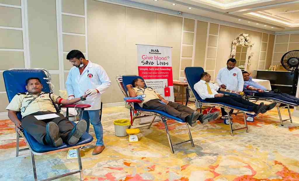 DLF Foundation and Rotary Blood Centre Gurugram Organize Successful Blood Donation Drive in Gurugram