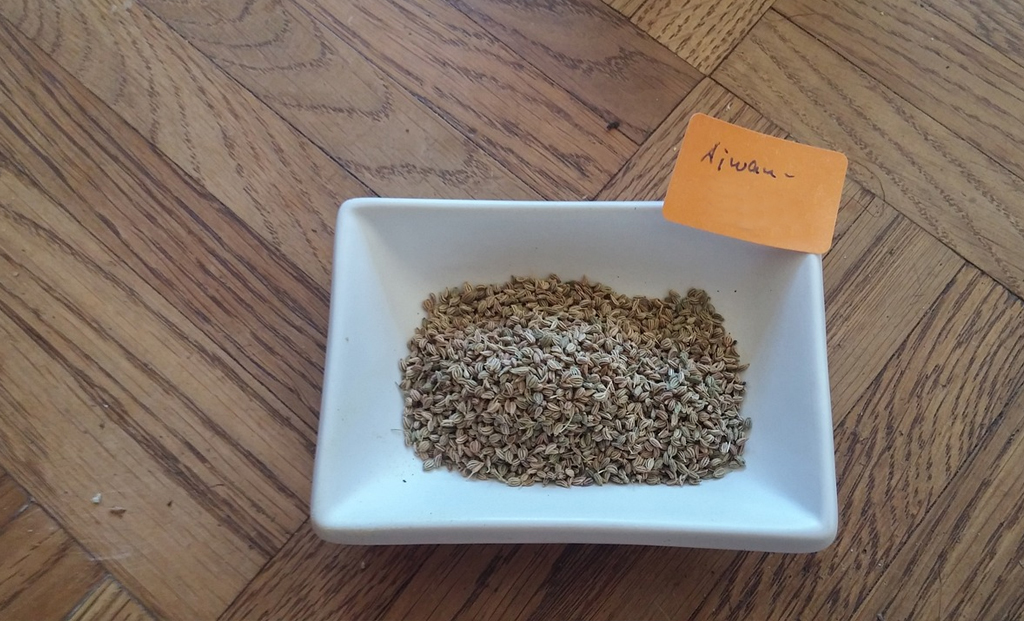 When taken empty stomach daily, ajwain water can help dissolve body fat and reduce weight.